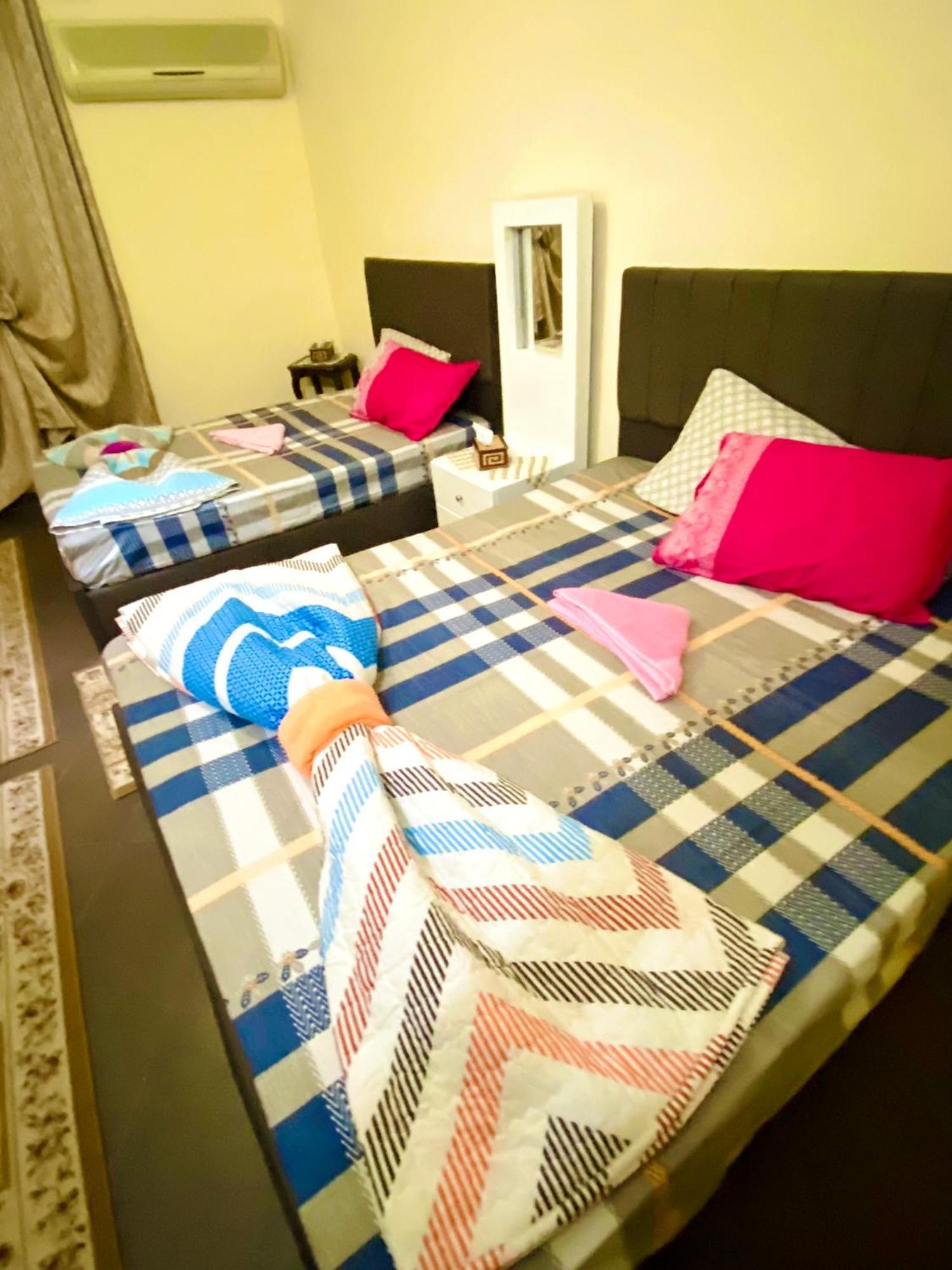 Momen Pyramids Inn Kafrat al Jabal Екстер'єр фото