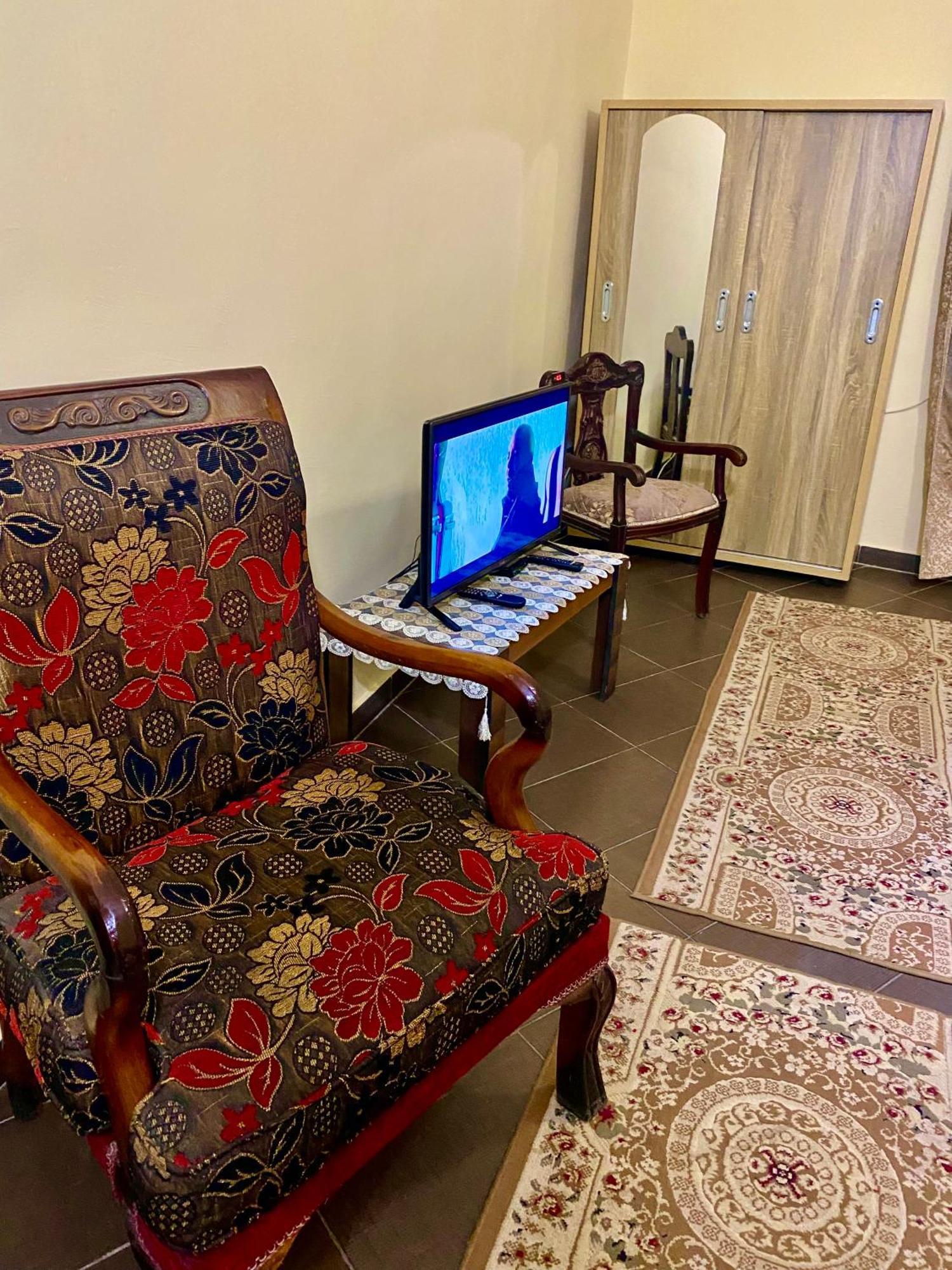Momen Pyramids Inn Kafrat al Jabal Екстер'єр фото