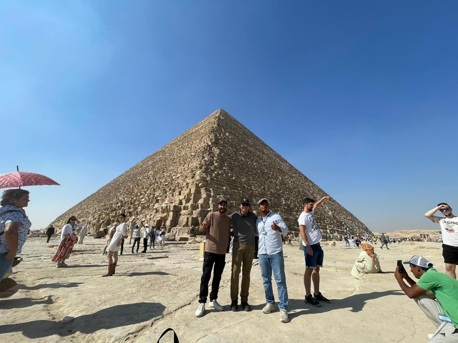 Momen Pyramids Inn Kafrat al Jabal Екстер'єр фото